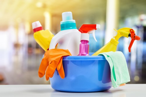 Professional move out cleaning for a SW17 property interior