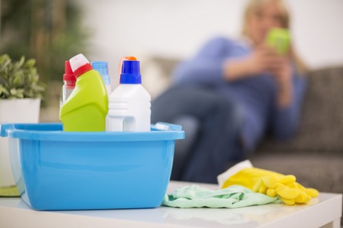 Service conditions and access requirements for carpet cleaning