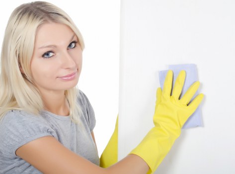 End of tenancy cleaning in a SW17 flat with access and parking considerations